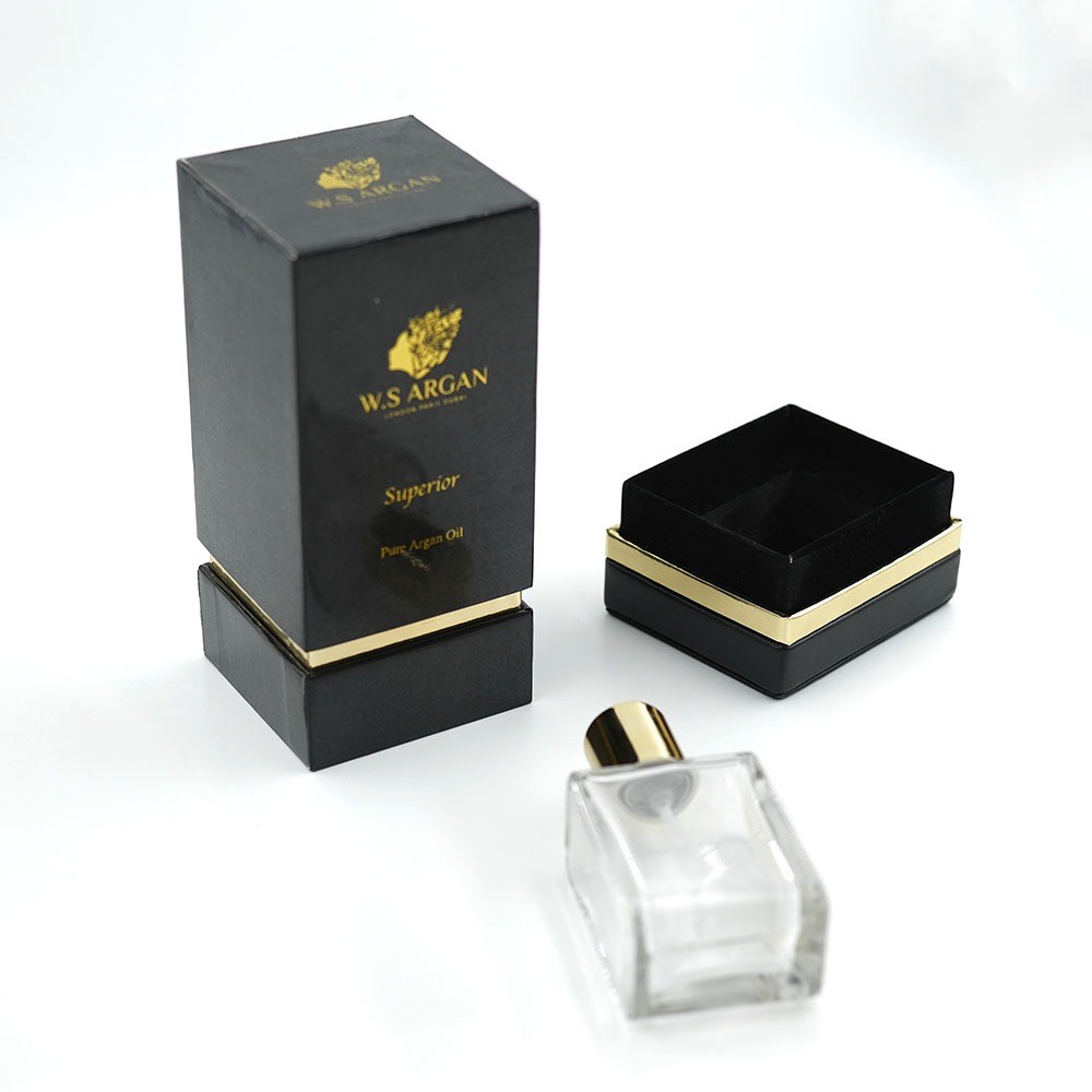Black and Gold Perfume Packaging packaging reference 1