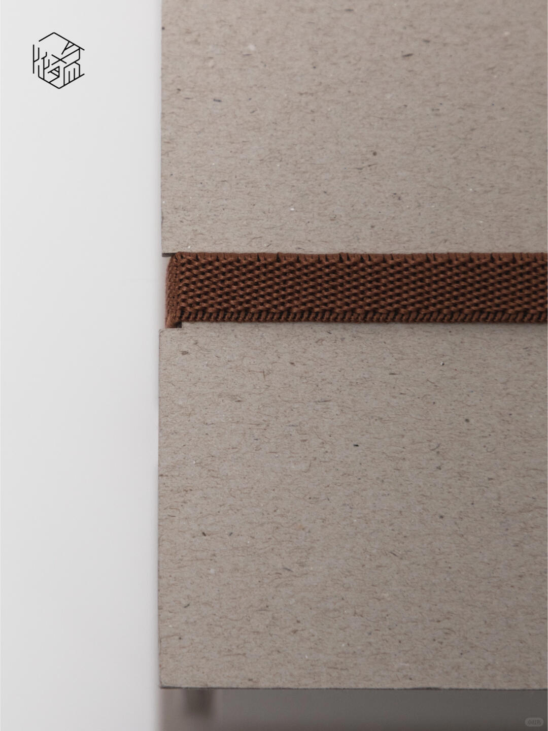 ROOMOO lifestyle gift product packaging