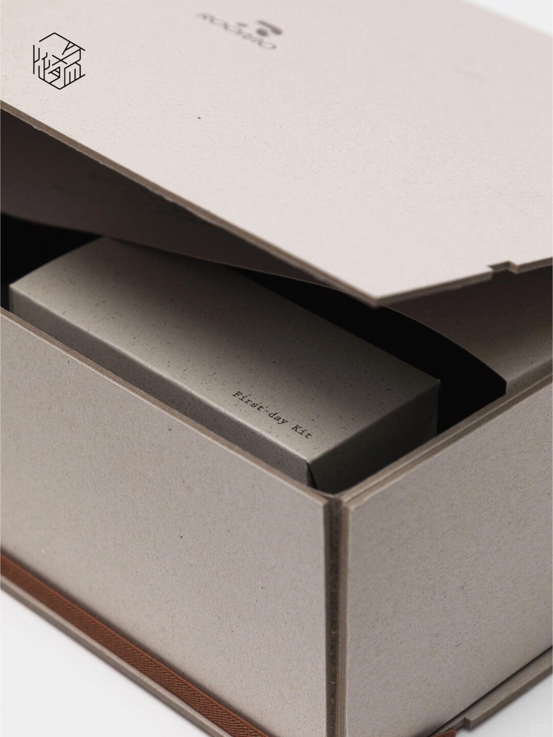 ROOMOO lifestyle gift product packaging