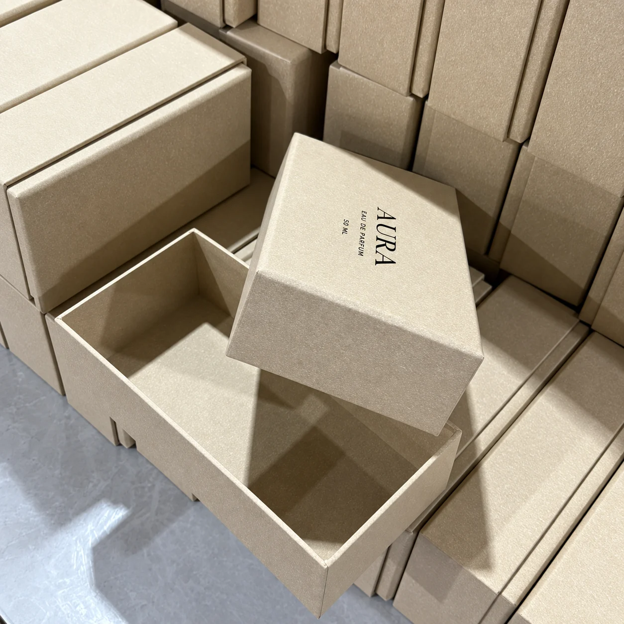 Open champagne rigid perfume packaging box