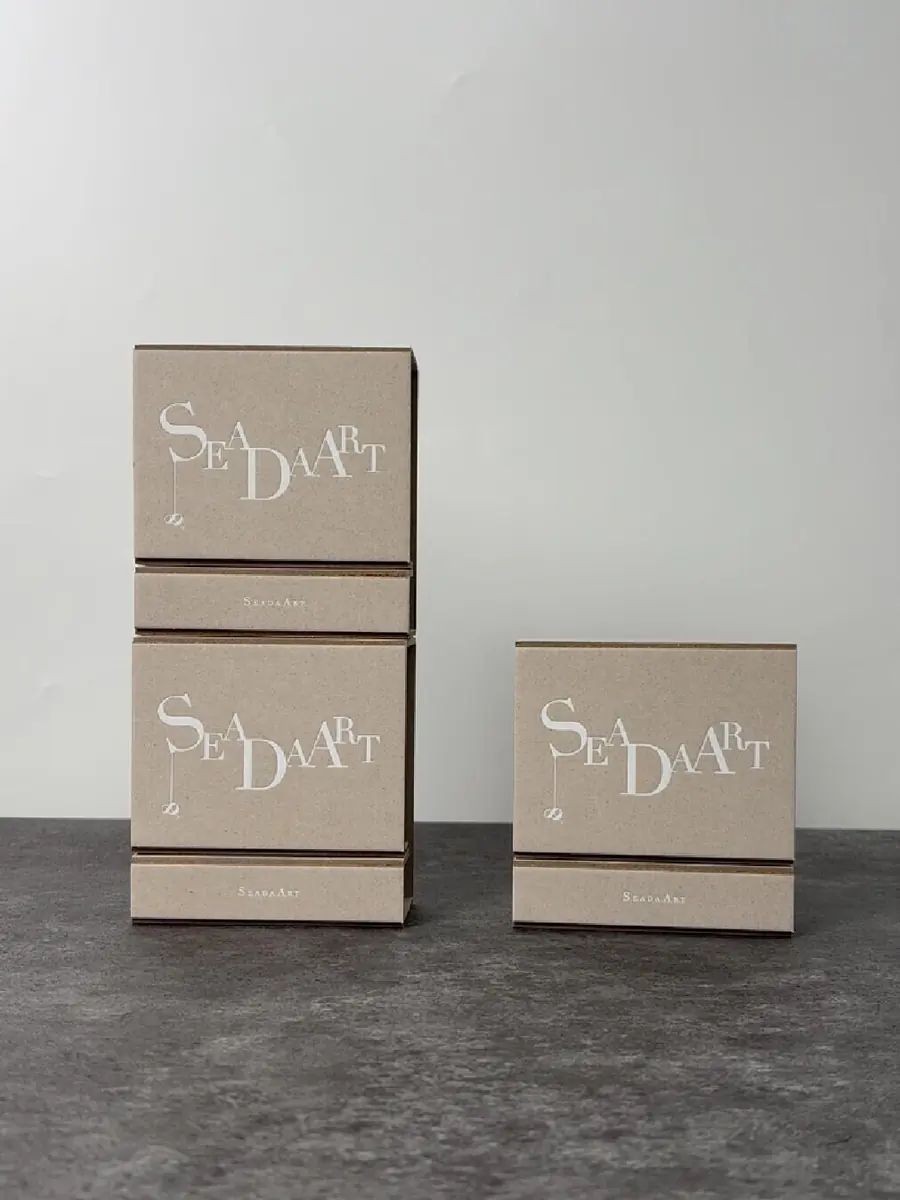 Two-piece grayboard folding box reference