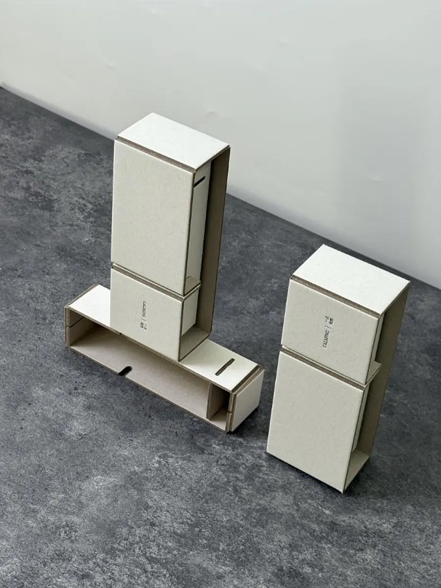 Two-piece grayboard folding box reference