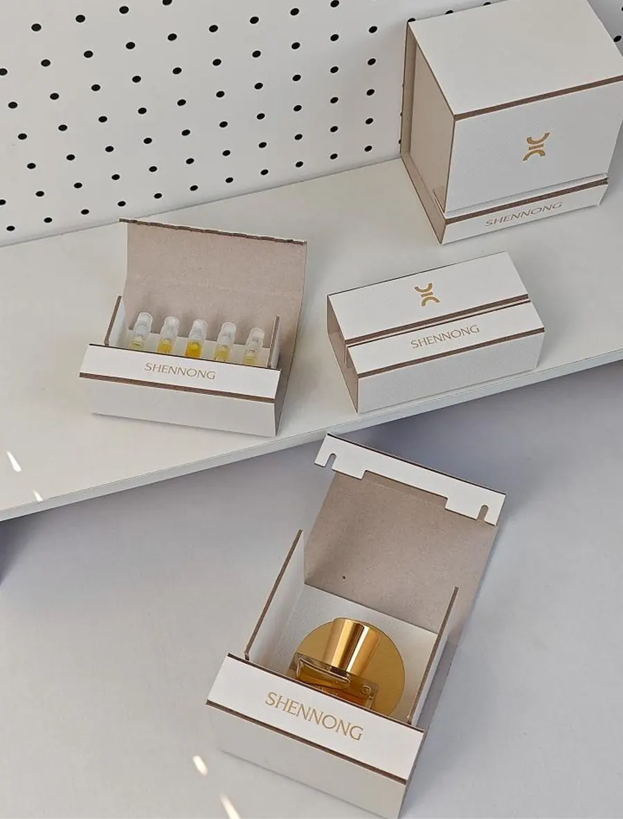 Two-piece grayboard folding box reference