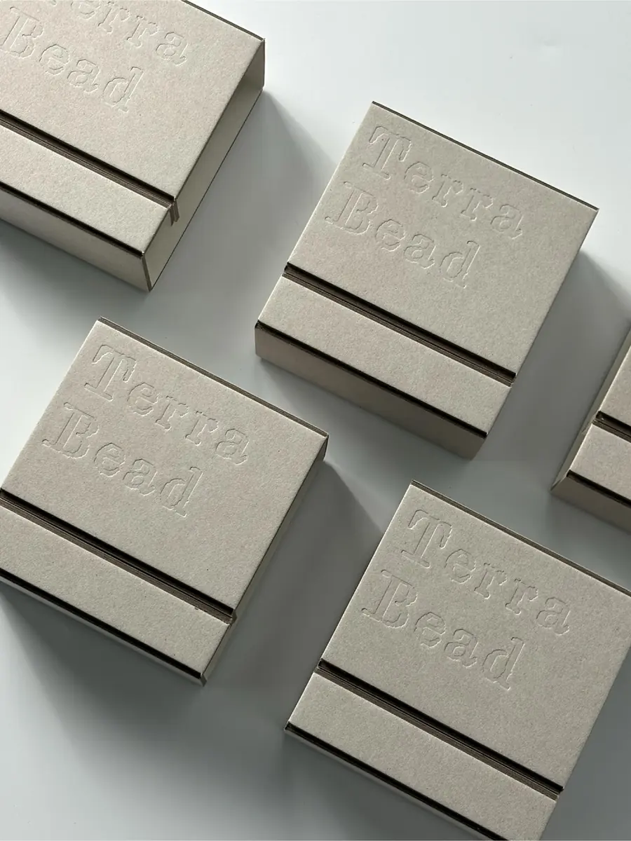 Two-piece grayboard folding box reference