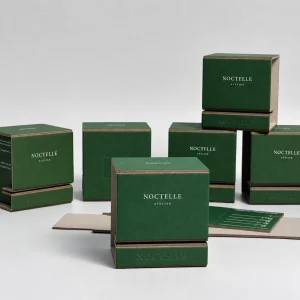 Green grayboard two-piece folding box image 1