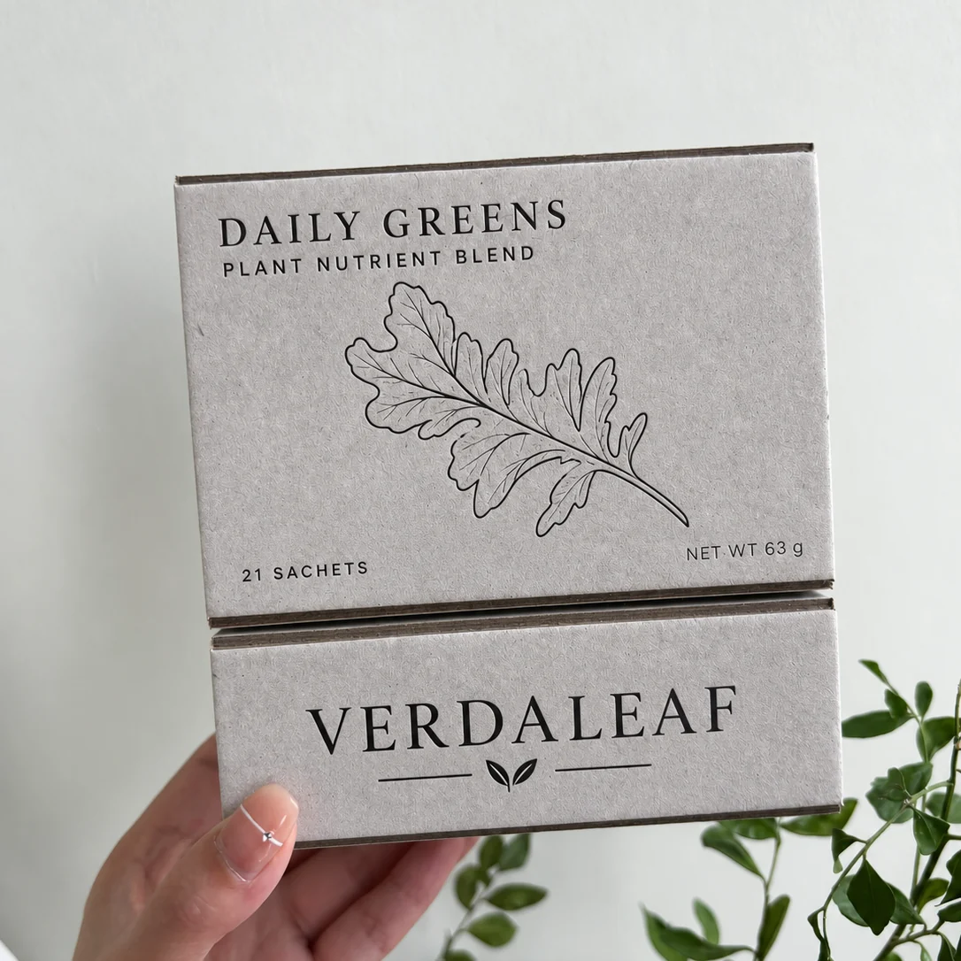 Natural grayboard two-piece folding sachet box