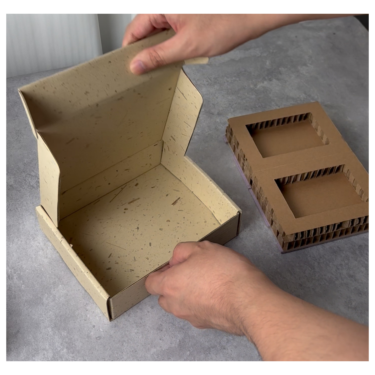 Natural Fiber-Texture Paper Mailer Box: close-up of the paper surface, finish and folded edge