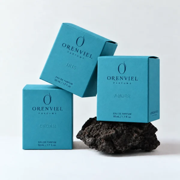 Pool Blue paper perfume cartons — 薄青